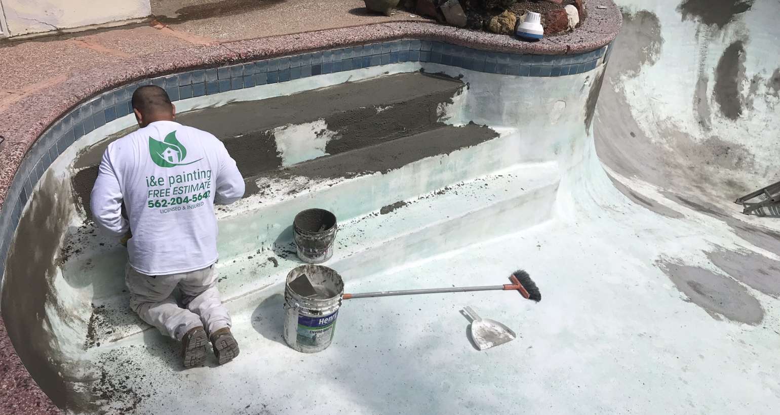 Swimming Pool Repainting